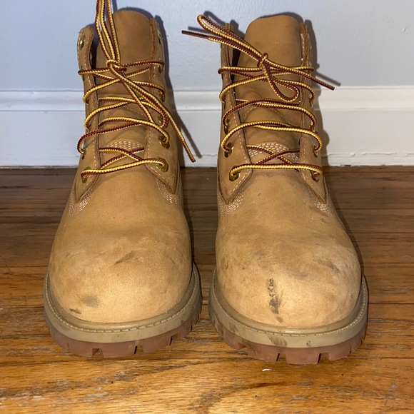 Timbs | Size 6.5 - Picture 2 of 8